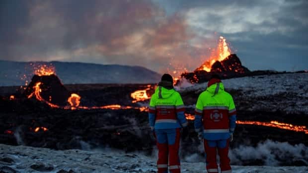 قد ينفجر البركان الأيسلندي لسنوات ، مما يخلق منطقة جذب سياحي "مثالية"