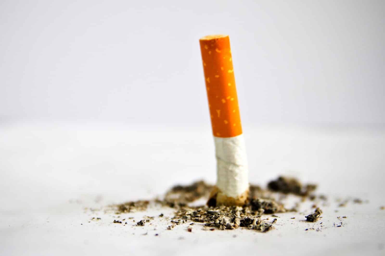 رفع السن القانوني للتبغ يحد من تدخين المراهقين