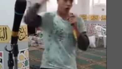 رقص وغناء داخل المسجد.. الأمن يفحص مقطع فيديو لشاب تيك توك