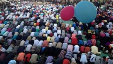 الحكومة تنفي إلغاء إقامة صلاة عيد الأضحى بالساحات والمساجد الكبرى