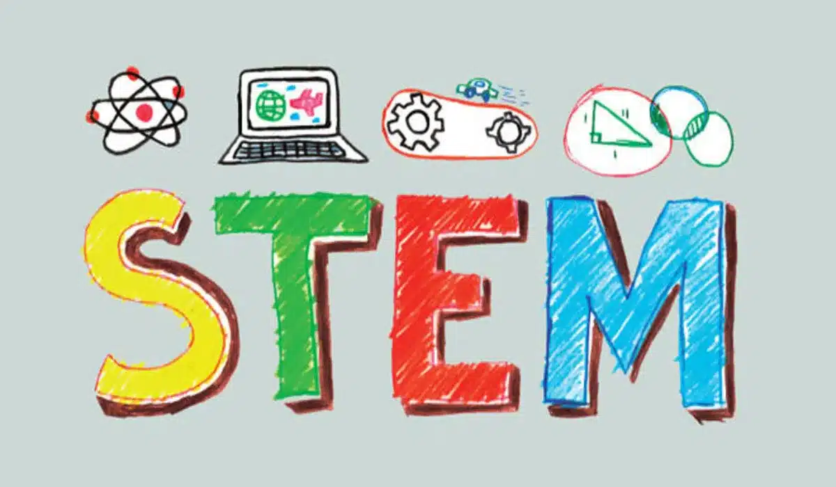 ما هدف برنامج STEM الإثرائي للطلبة الموهوبين؟ الإدارة العامة للتعليم توضح